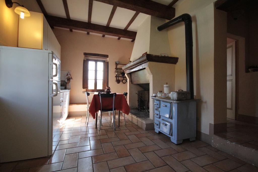 フォリーニョ Casa Castellinaゲストハウス 部屋 写真