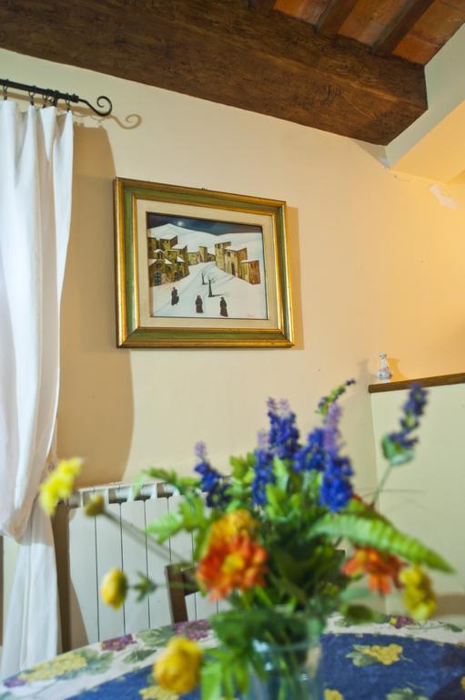 フォリーニョ Casa Castellinaゲストハウス 部屋 写真